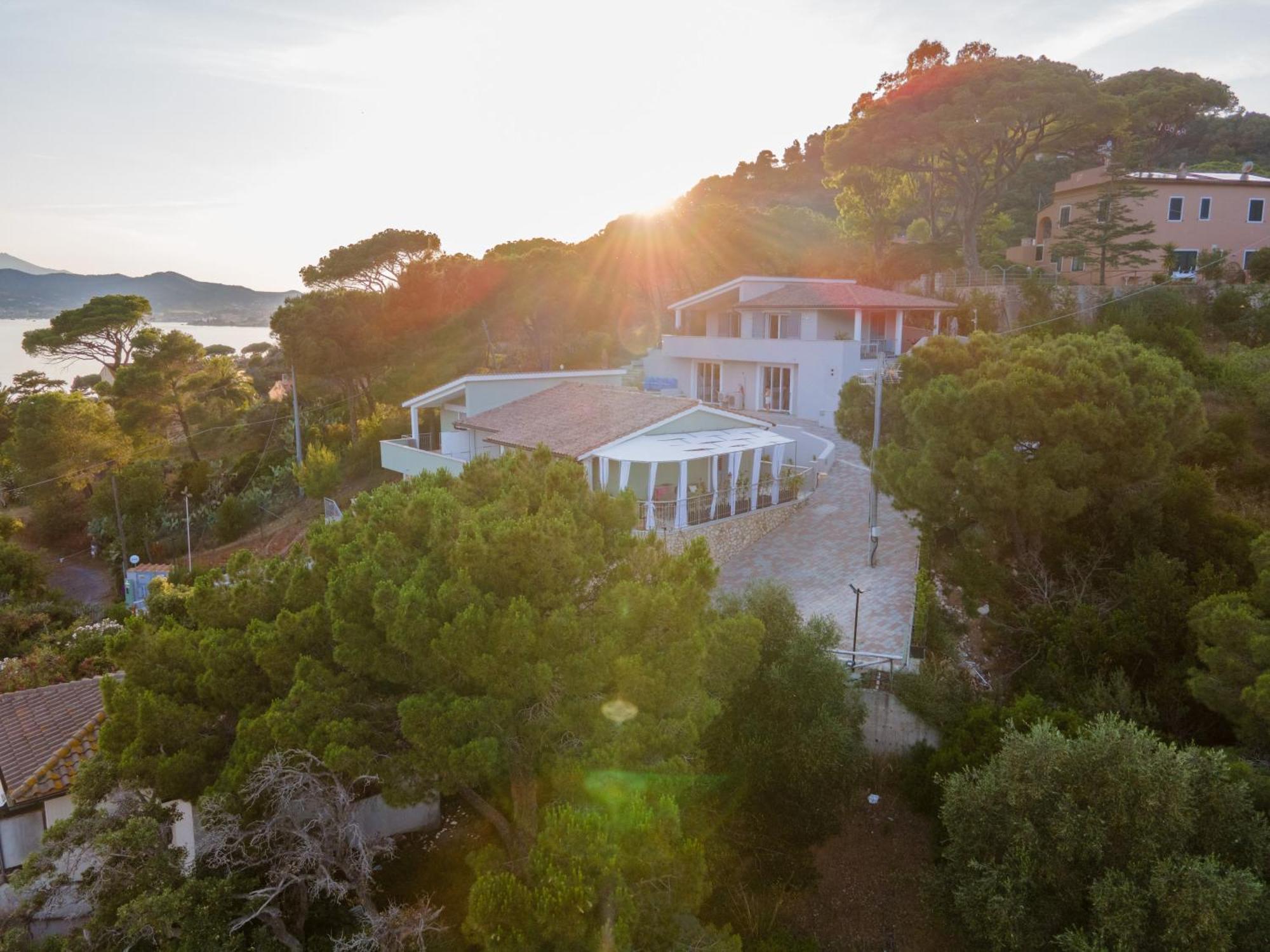Elbitat Homes Bagnaia  Exterior foto